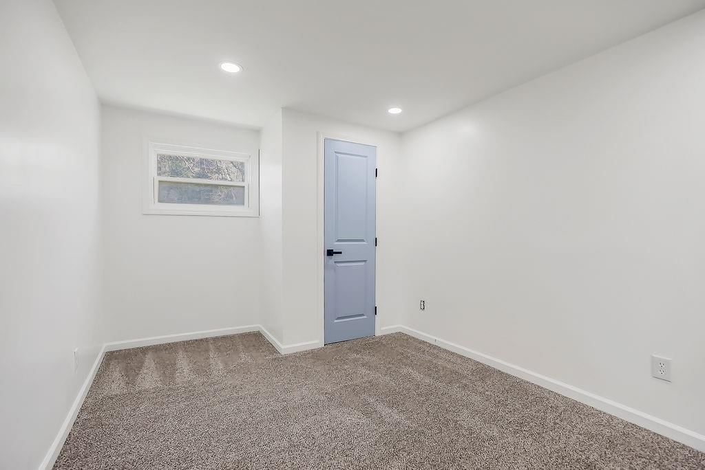 1800 E Blue Ridge Boulevard — photo 16