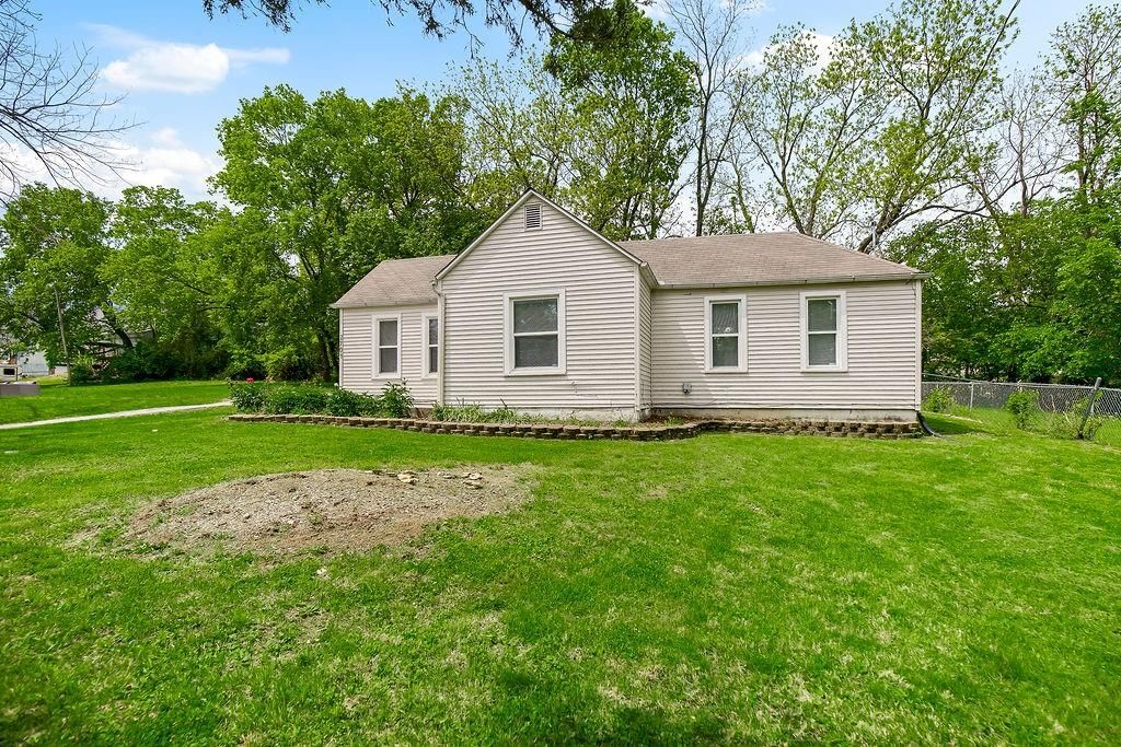 2704 N 81st Street — photo 5