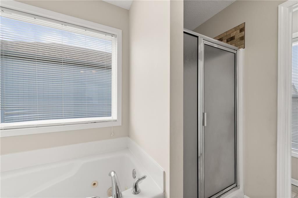 1405 NE 196th Street — photo 8