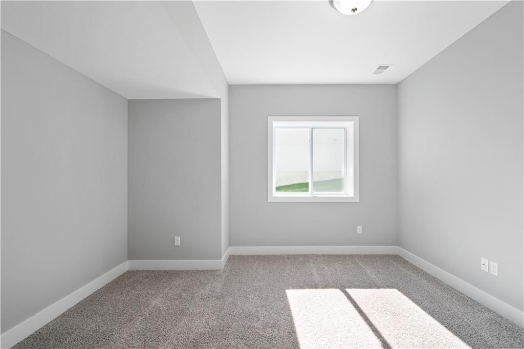 2328 W Wabash Street — photo 47