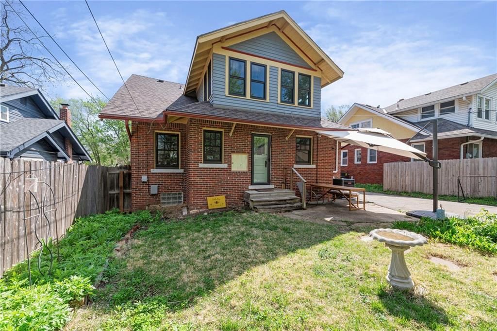 5828 HOLMES Street — photo 32