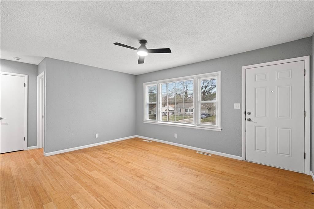 6121 Cleveland Avenue — photo 4