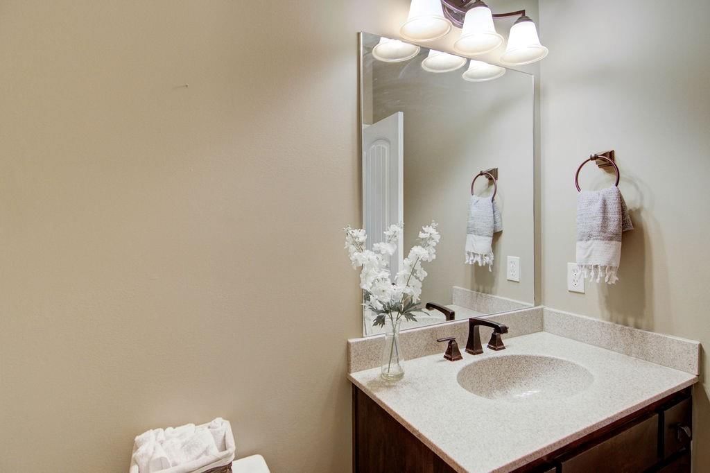 8012 Apache Road — photo 13