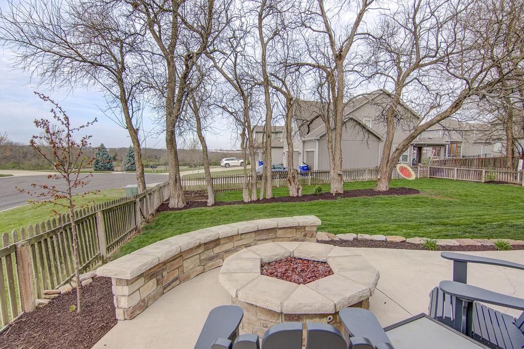 8012 Apache Road — photo 34