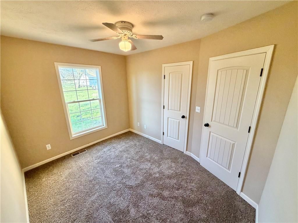 904 W Fort Scott Street — photo 11