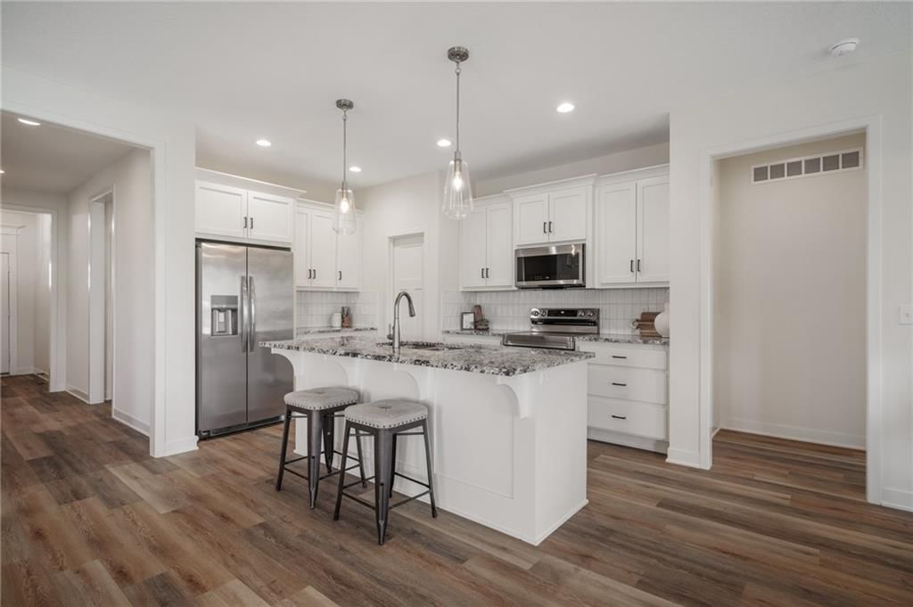 17705 Houston Street — photo 3