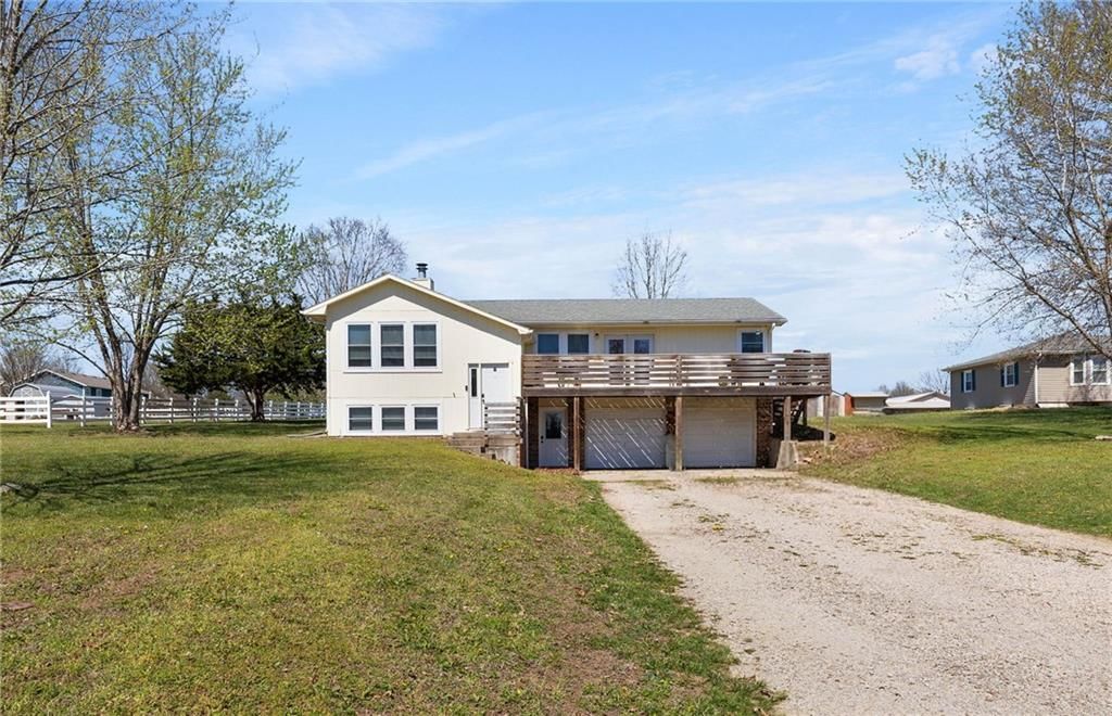 131 NW 191st Road, Warrensburg