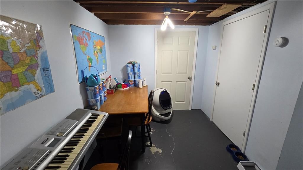 612 N Cedar Street — photo 24