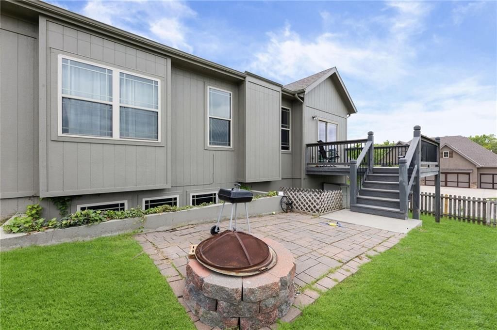 25250 W 141ST Terrace — photo 36