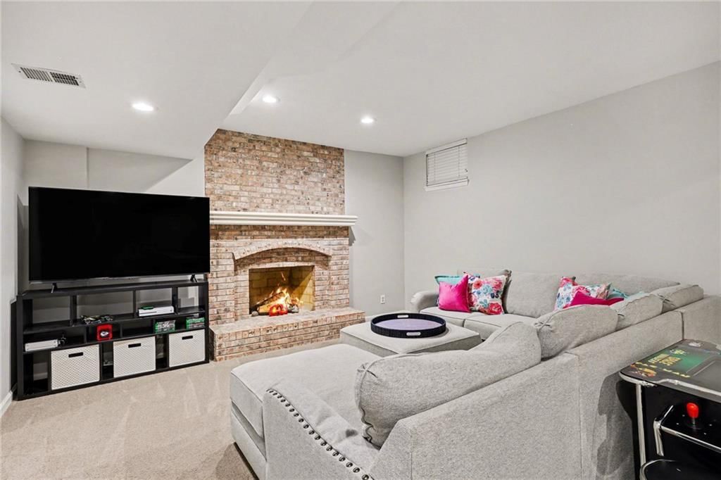 9101 W 140th Street — photo 36