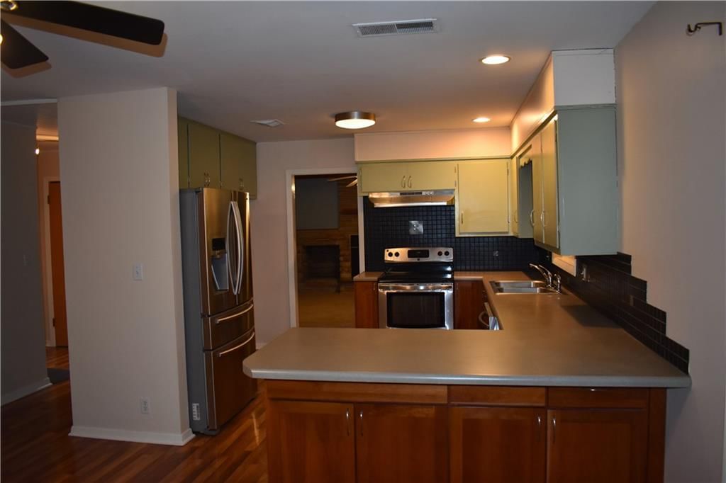 707 Normal Street — photo 5