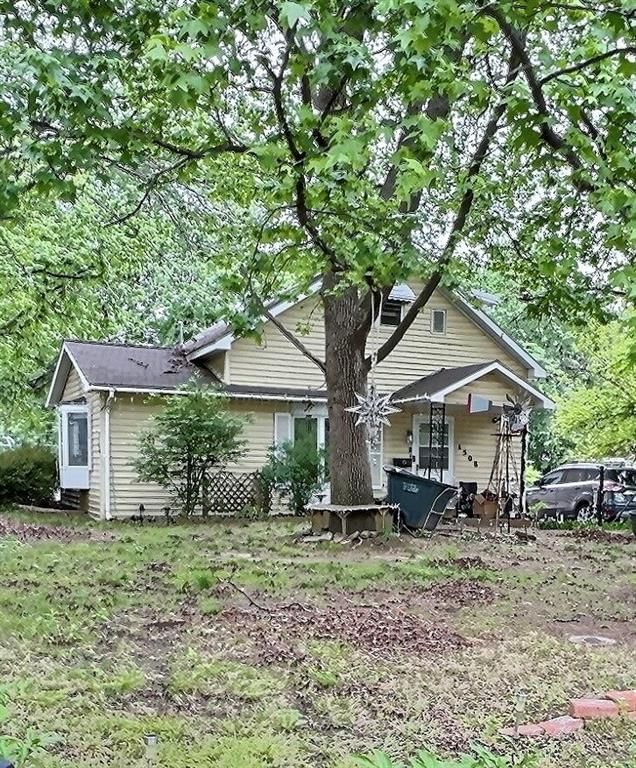 1508 N Main Street — photo 1