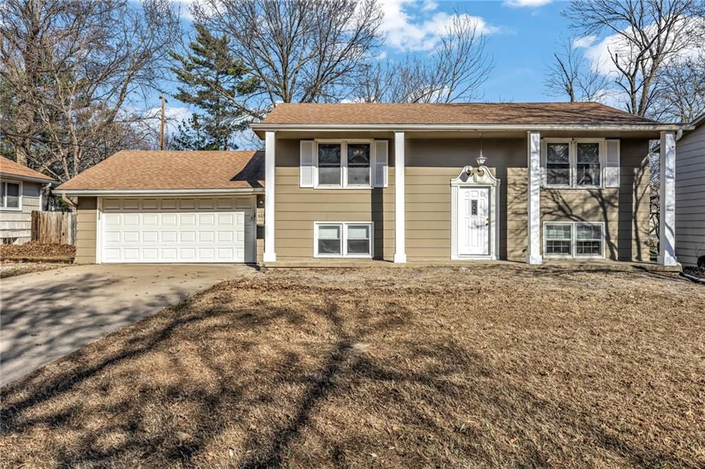 611 NE Corder Street, Lee's Summit, MO