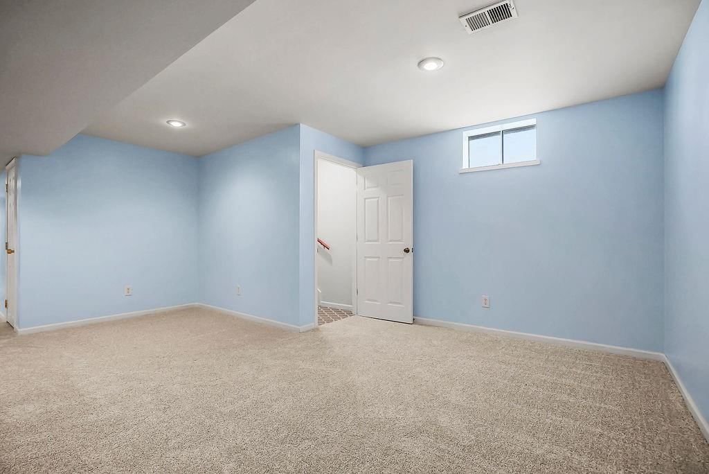 116 E Westhoff Place — photo 19