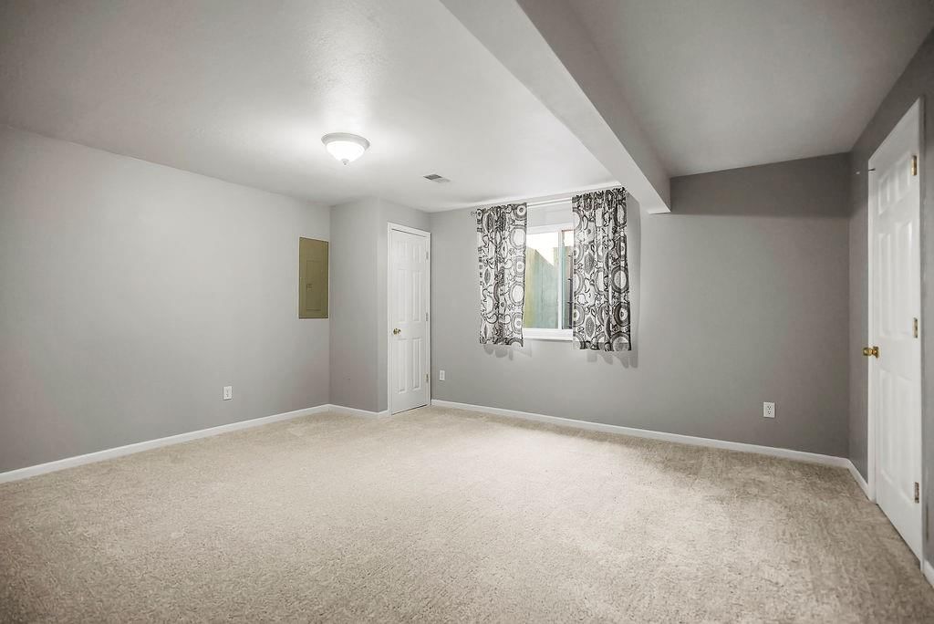 116 E Westhoff Place — photo 21