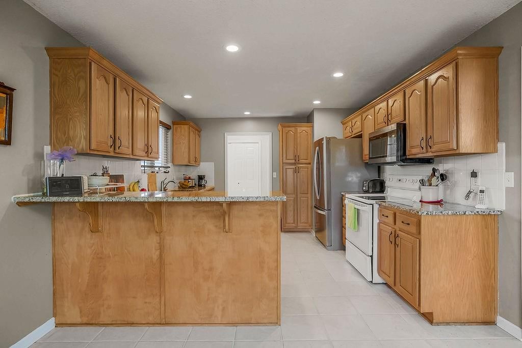 116 E Westhoff Place — photo 6