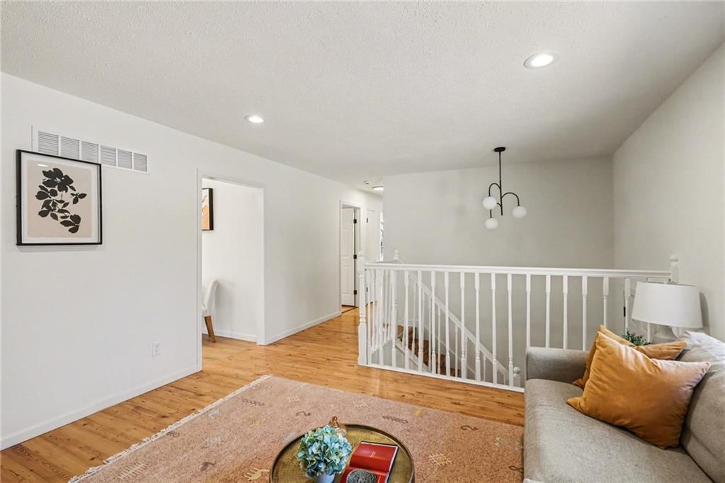 11939 Smalley Avenue — photo 11