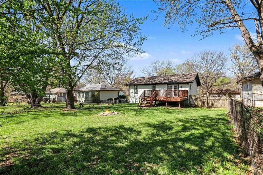 11939 Smalley Avenue — photo 38