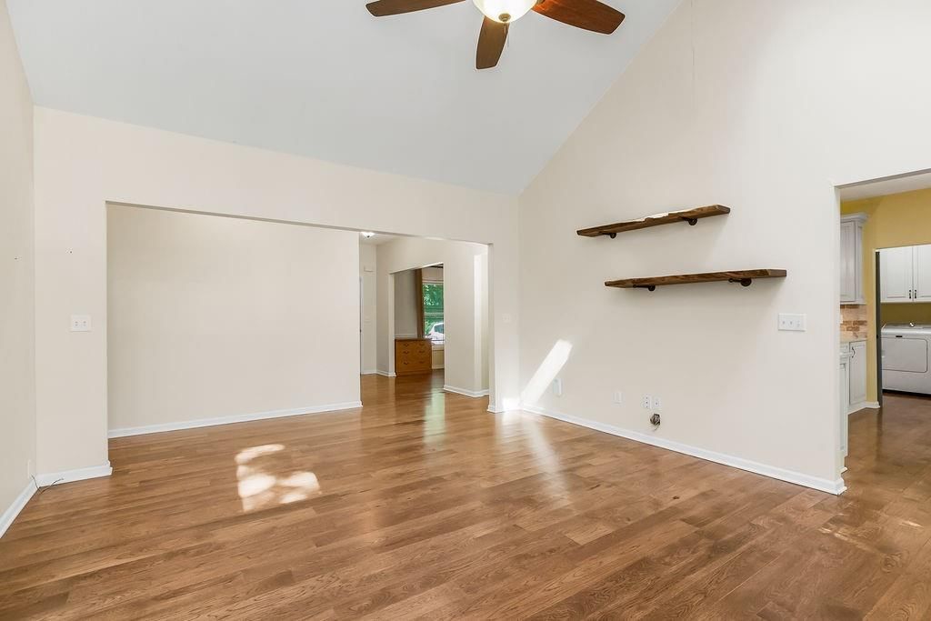 13223 N Virginia Avenue — photo 4