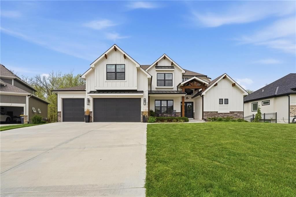 2310 Fishing Lane, Kearney, MO