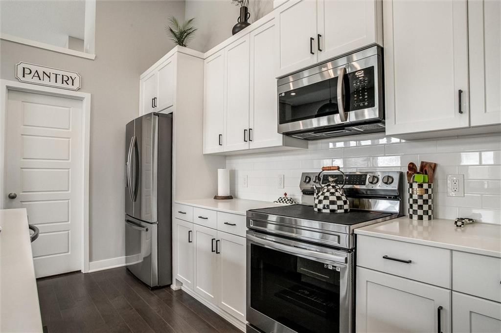 2102 SW Holdbrooks Drive — photo 8