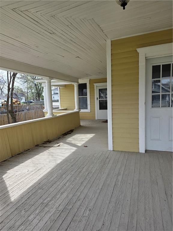 715 W 4th Street — photo 5