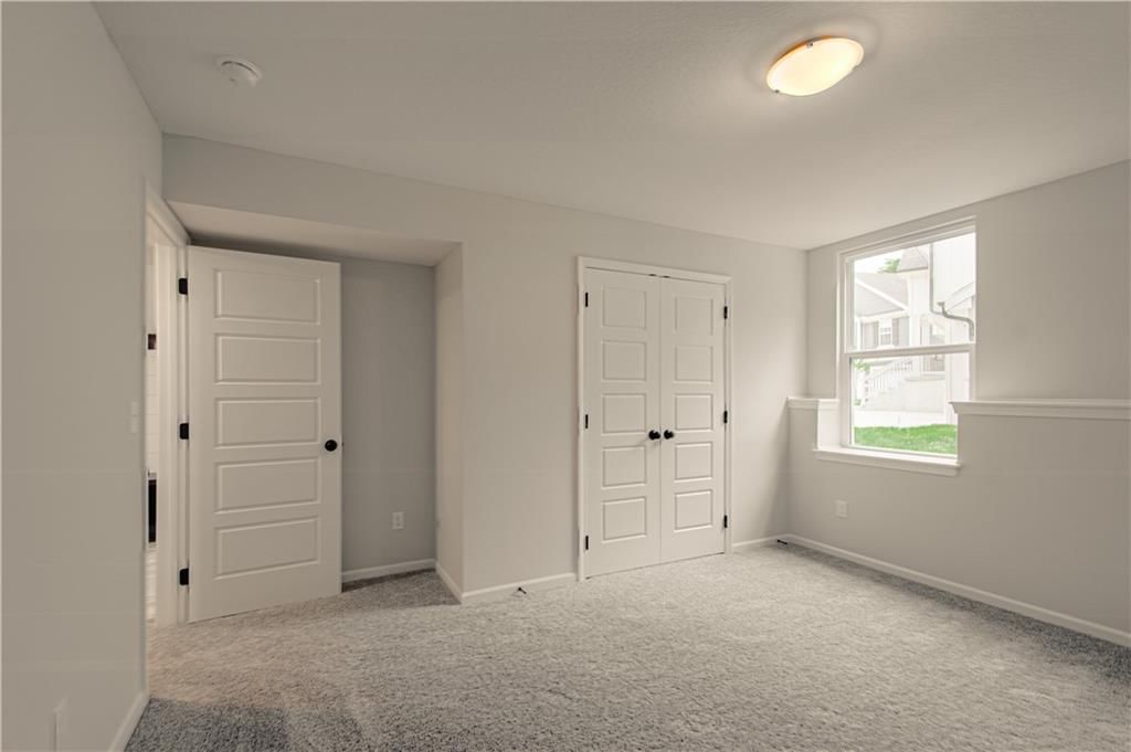10139 N Poplar Avenue — photo 33