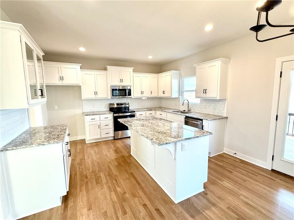 6114 NE 118th Street — photo 8