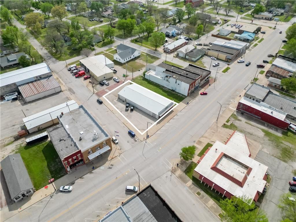 203 W Main Street — photo 4