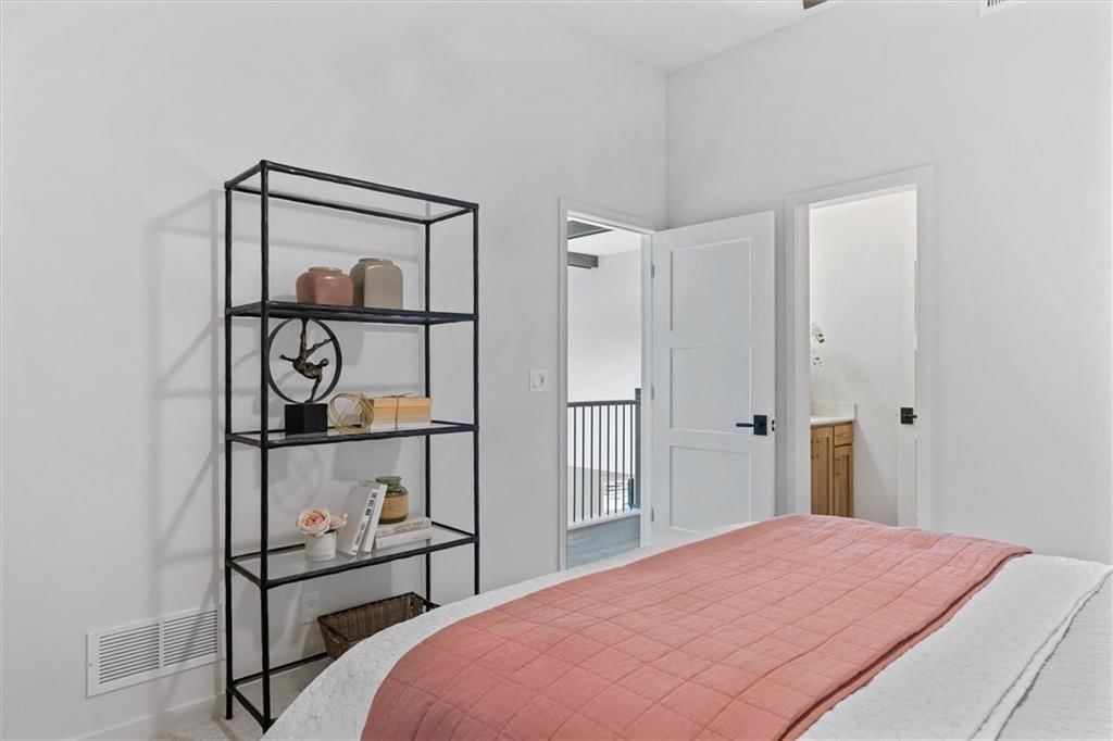 18605 Mohawk Lane — photo 45
