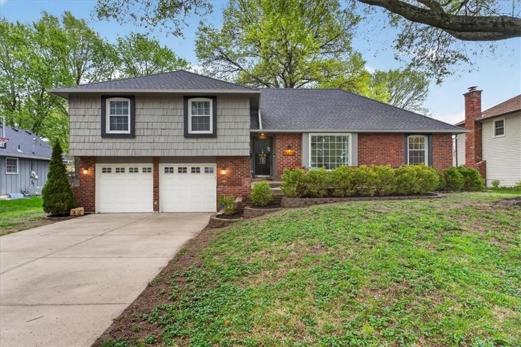 11401 W 72nd Terrace, Shawnee, KS