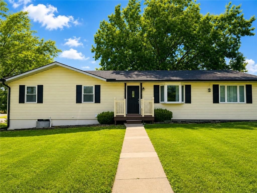 130 NE 1271 Road, Knob Noster