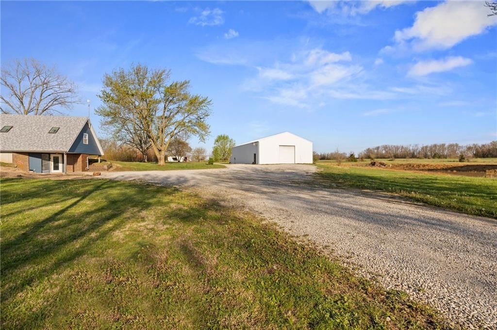 10059 B Highway — photo 1