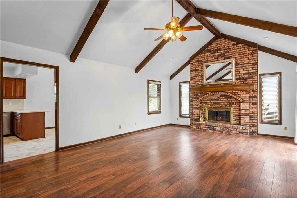 Photo 5 of 56 - 5510 NW Raintree Drive