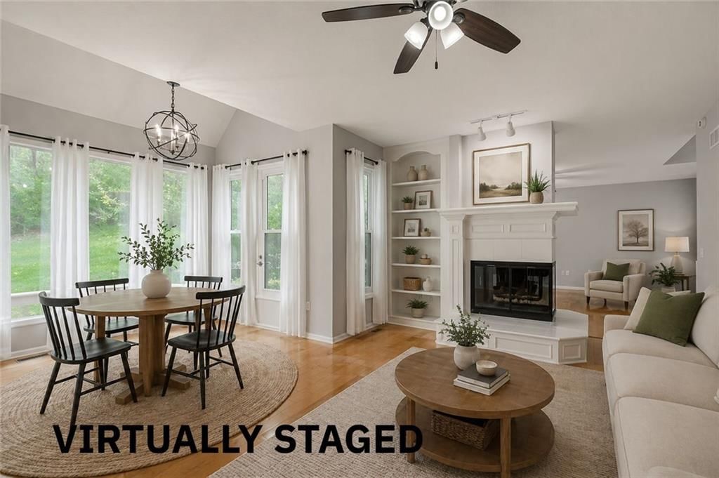 6913 RED OAK Drive — photo 4