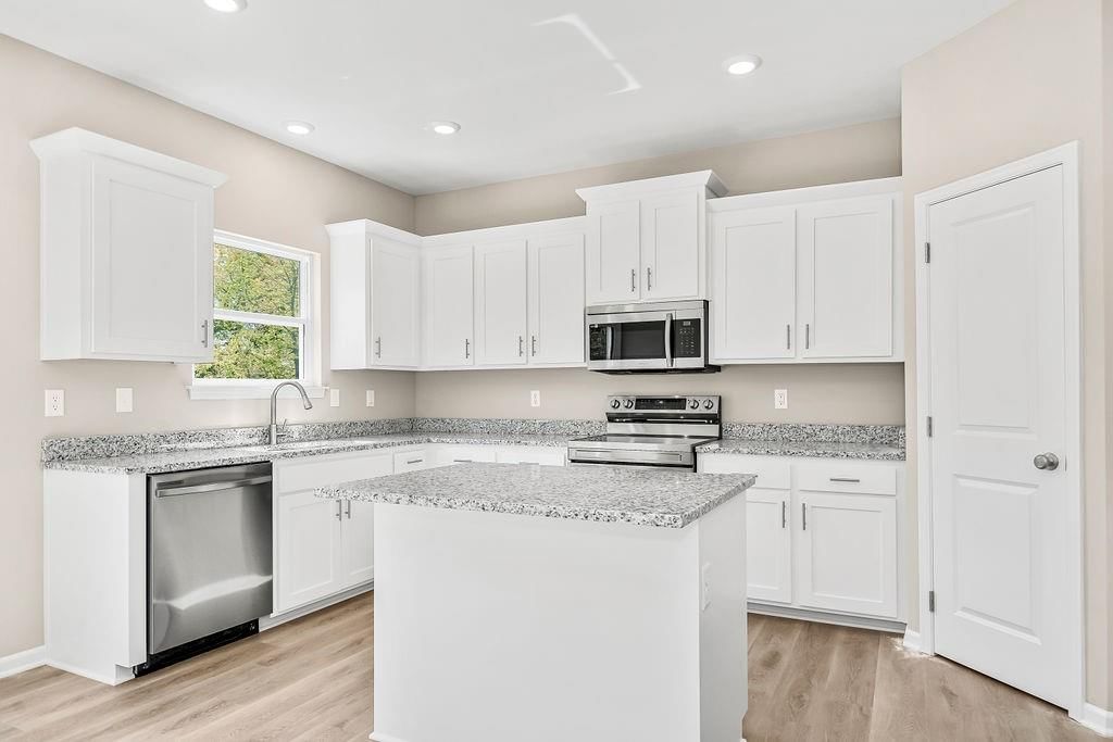 2521 SW Mitchell Street — photo 8