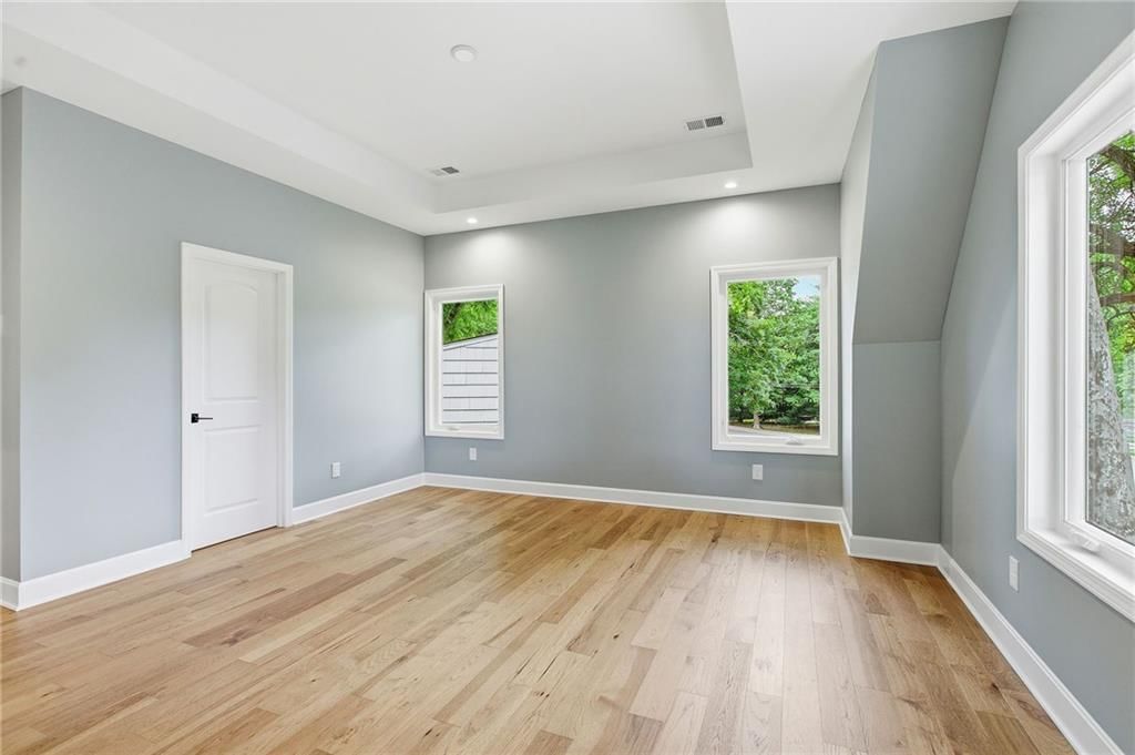 4113 W 67th Street — photo 32