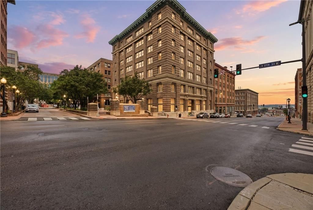 712 Broadway Boulevard, Kansas City, MO
