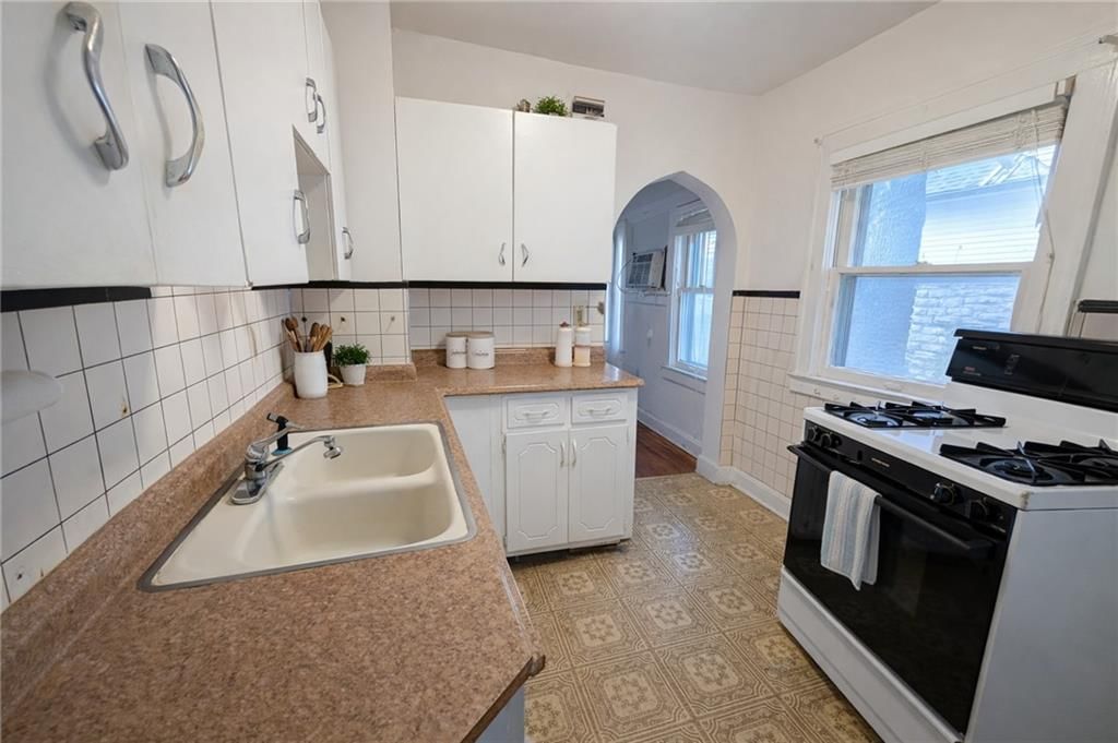 5727 Tracy Avenue — photo 8