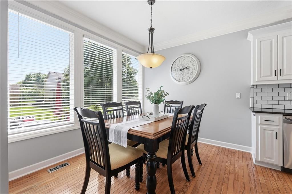 7709 W 145th Street — photo 18
