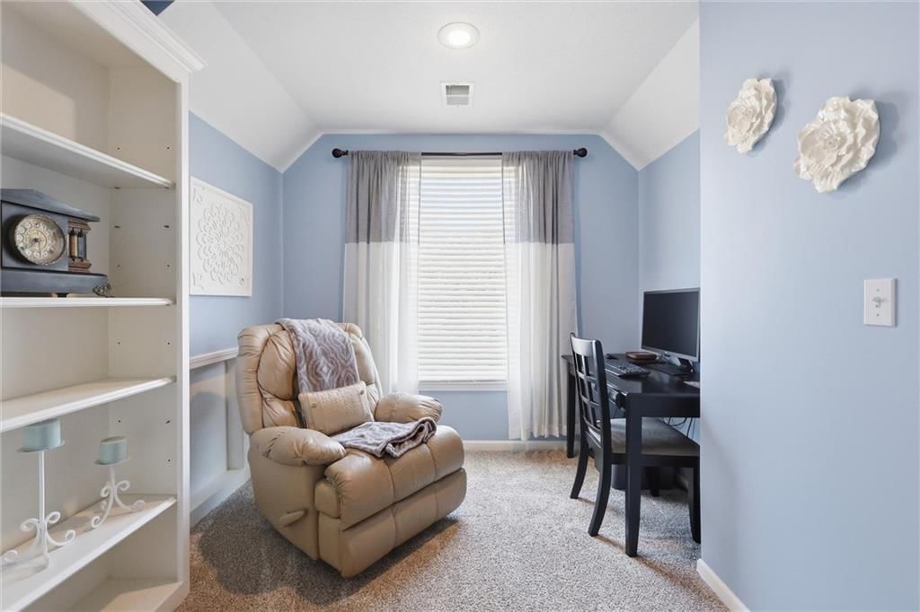 7709 W 145th Street — photo 24