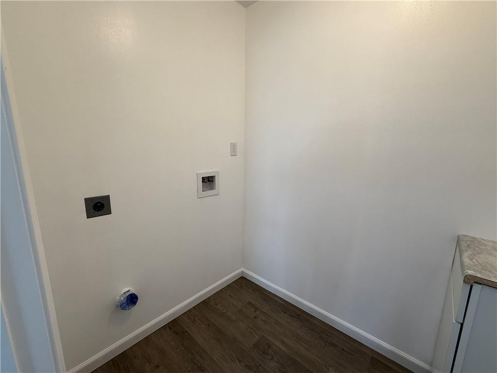 112 E High Street — photo 19