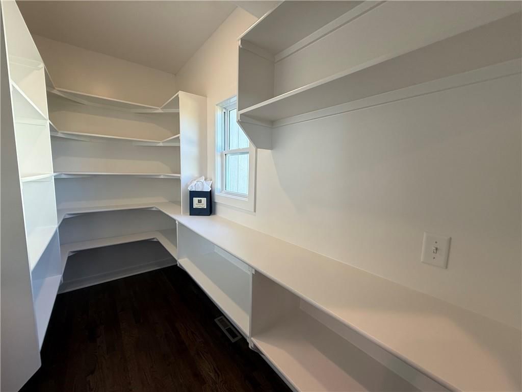 1015 Poplar Lane — photo 7