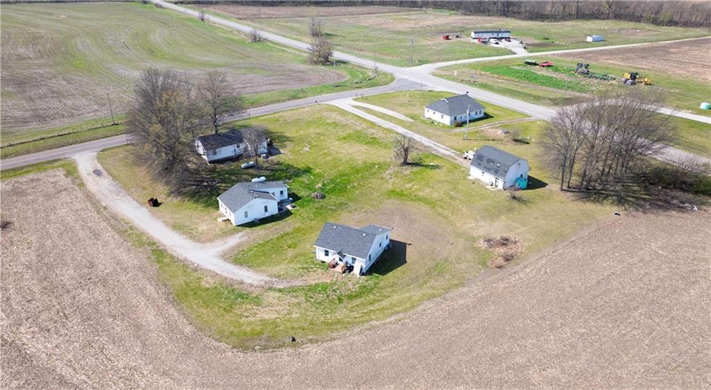 19004 State Highway DD — photo 17