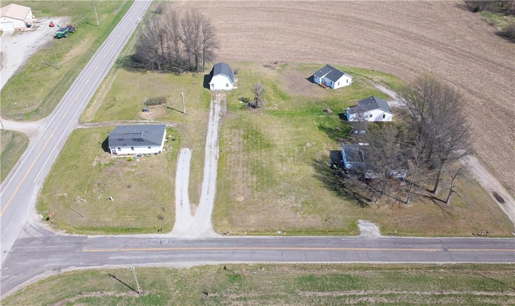 19004 State Highway DD — photo 4