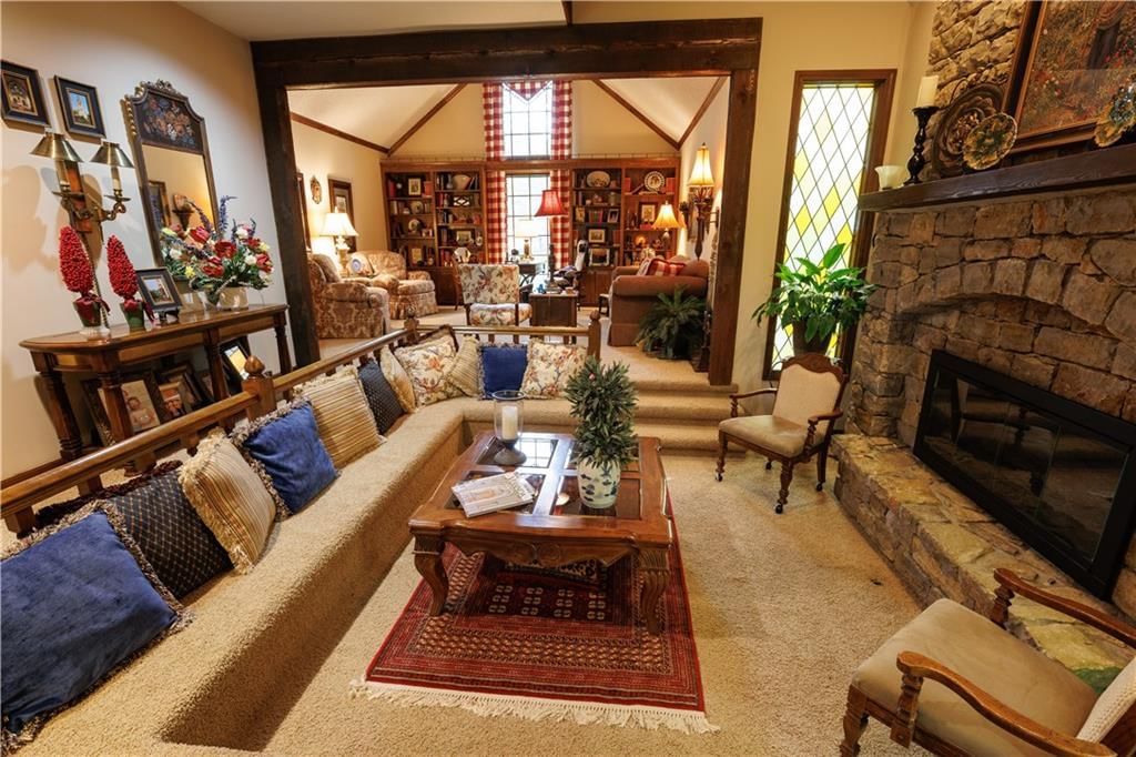 5611 NW Oak Ridge Court — photo 15