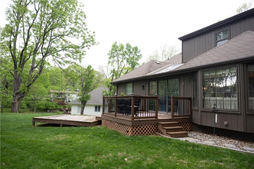 5611 NW Oak Ridge Court — photo 38