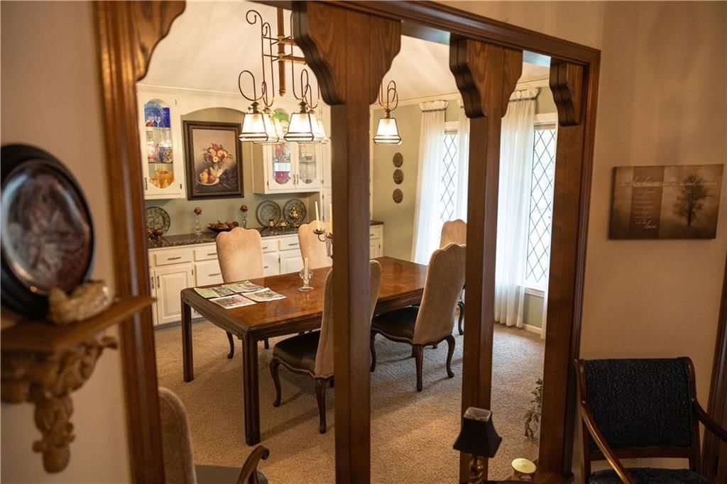 5611 NW Oak Ridge Court — photo 8