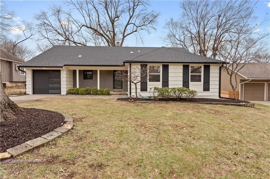 4808 W 77th Terrace, Prairie Village, KS
