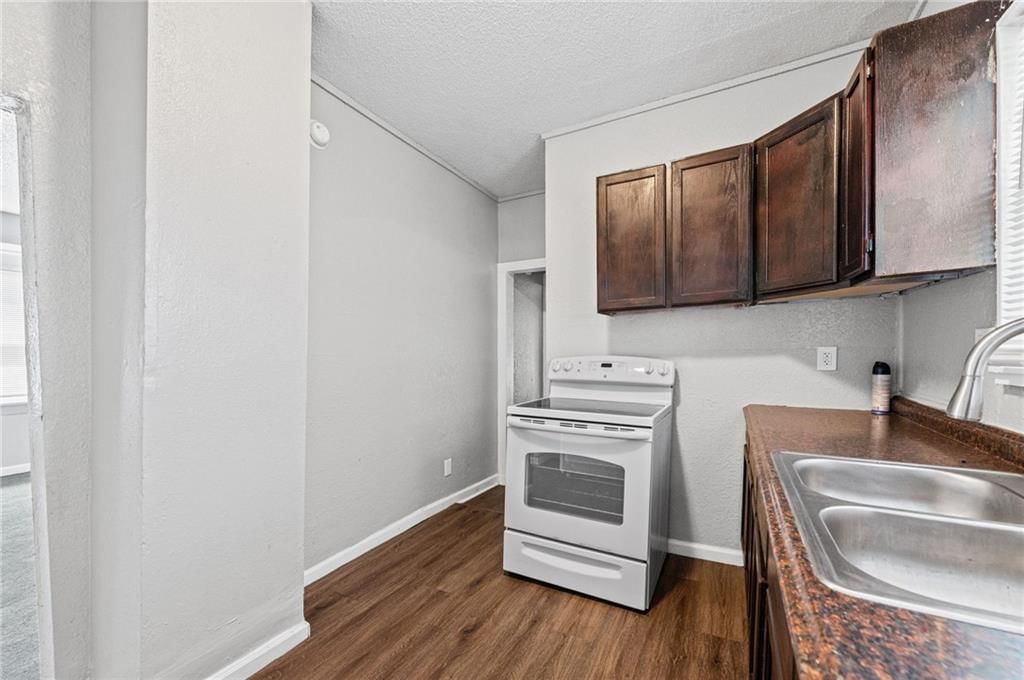 4607 Olive Street — photo 11